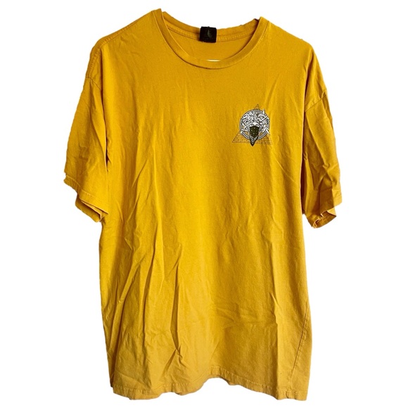 3 for $12 Crooks and Castles Illuminati Medusa Graphic T-Shirt - Picture 1 of 7